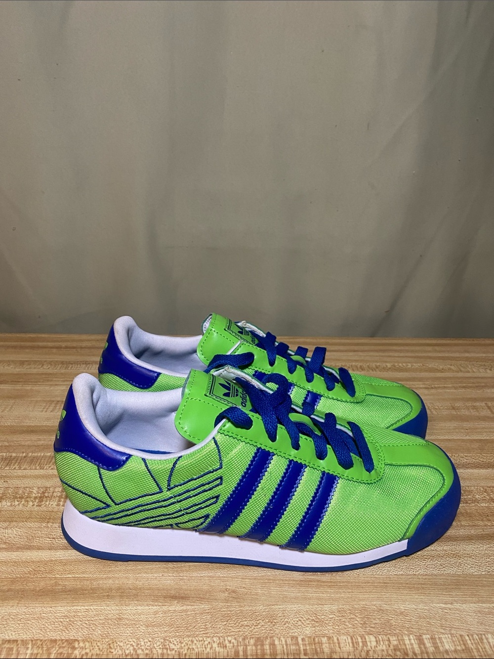 Adidas Original Samoa Retro Trifold Logo Green Athletic shoes Men’s Youth 6.5